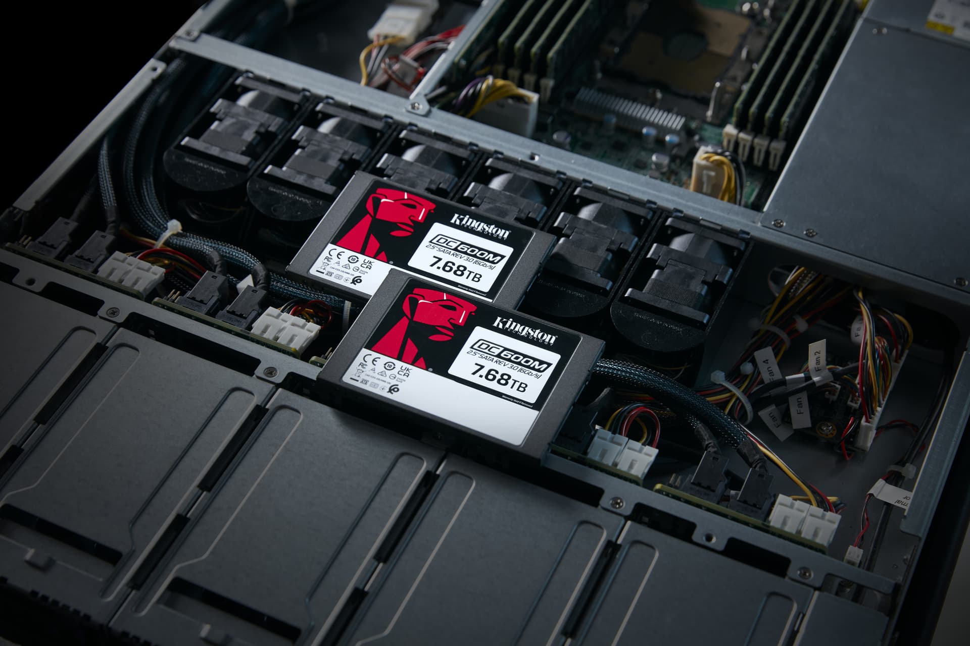 Kingston Technology DC600M — miniatura 5