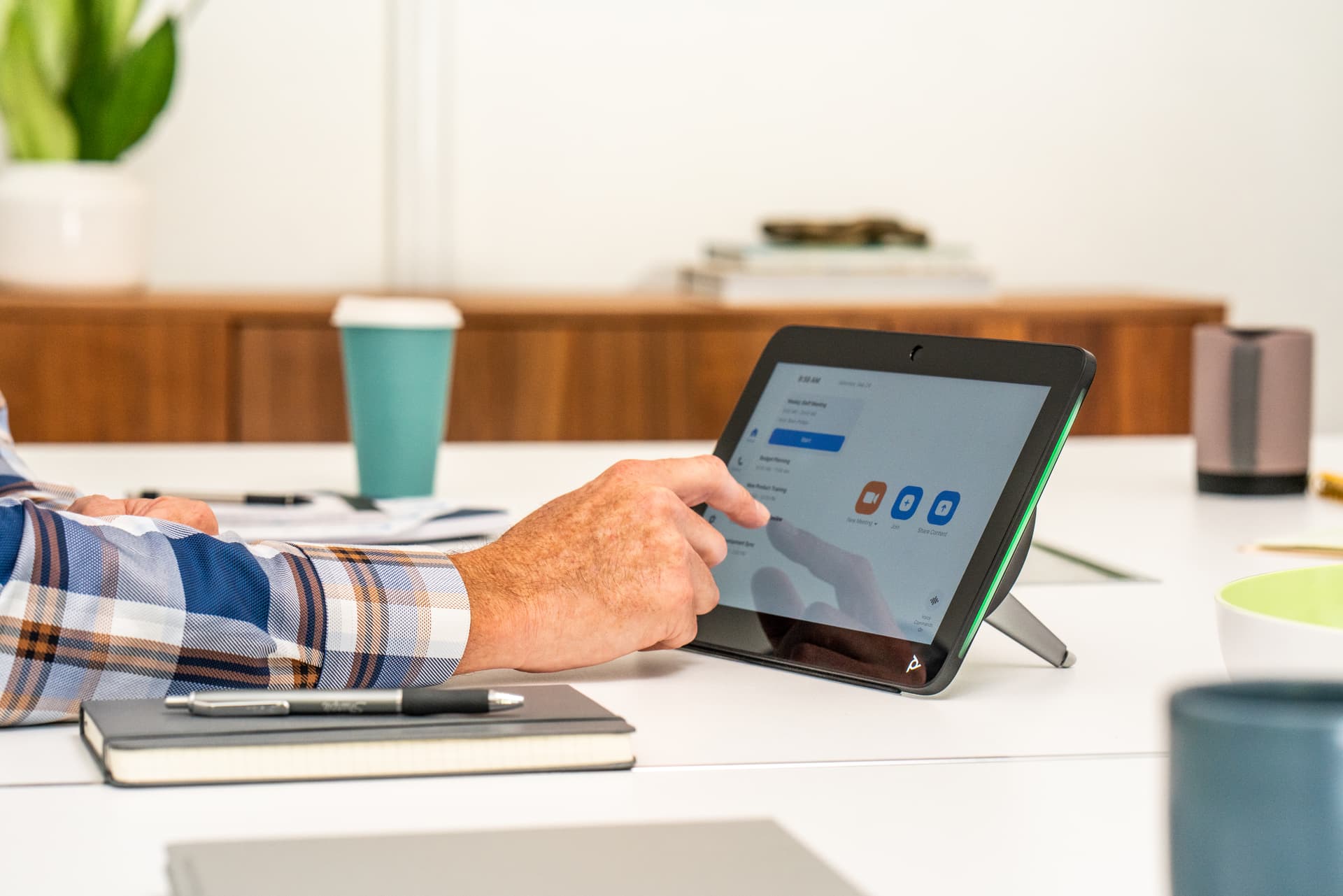 HP Poly TC10 White Wall Mount — miniatura 2