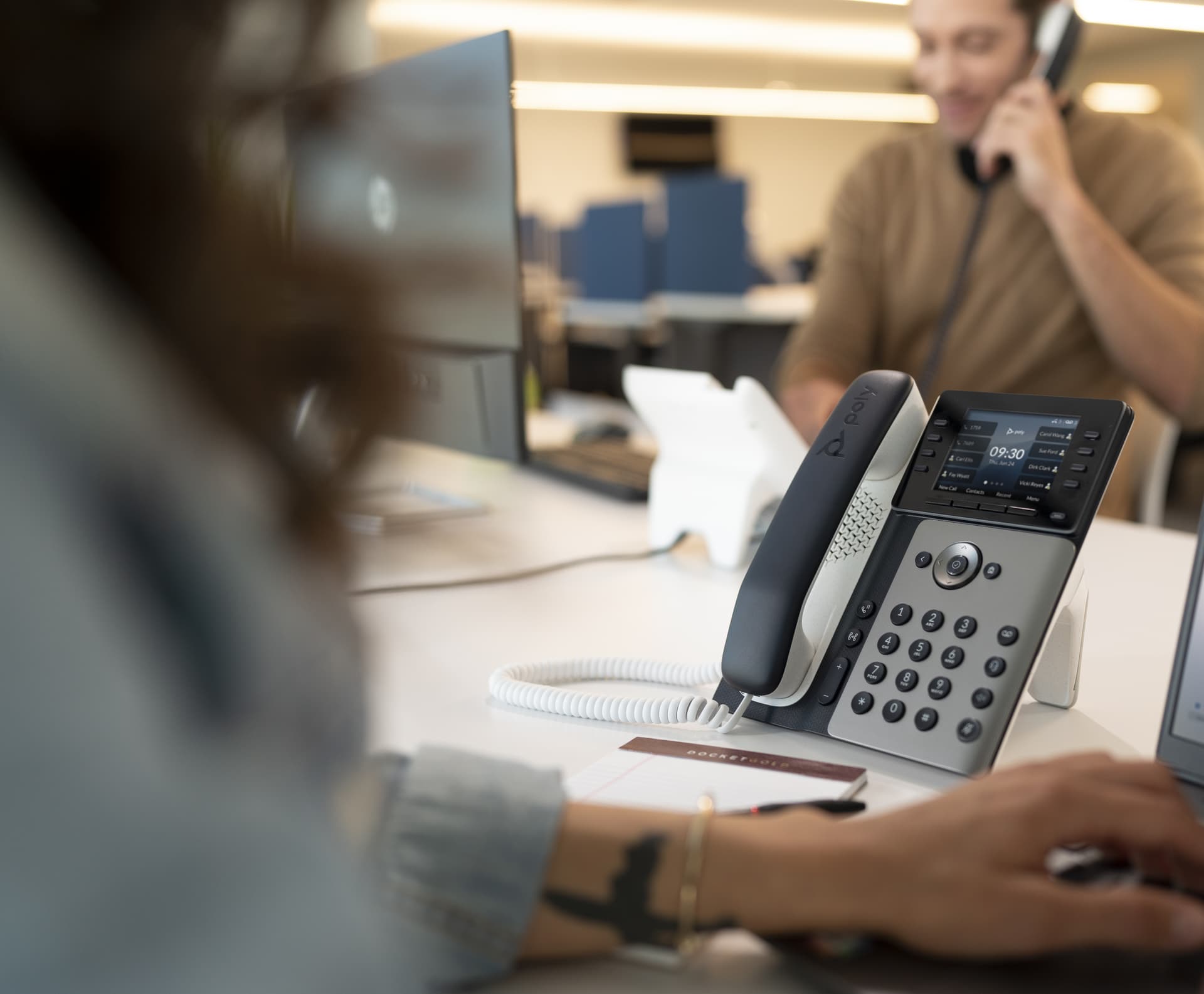 HP Poly Telefone IP Poly Edge E300 com PoE, miniatura 4