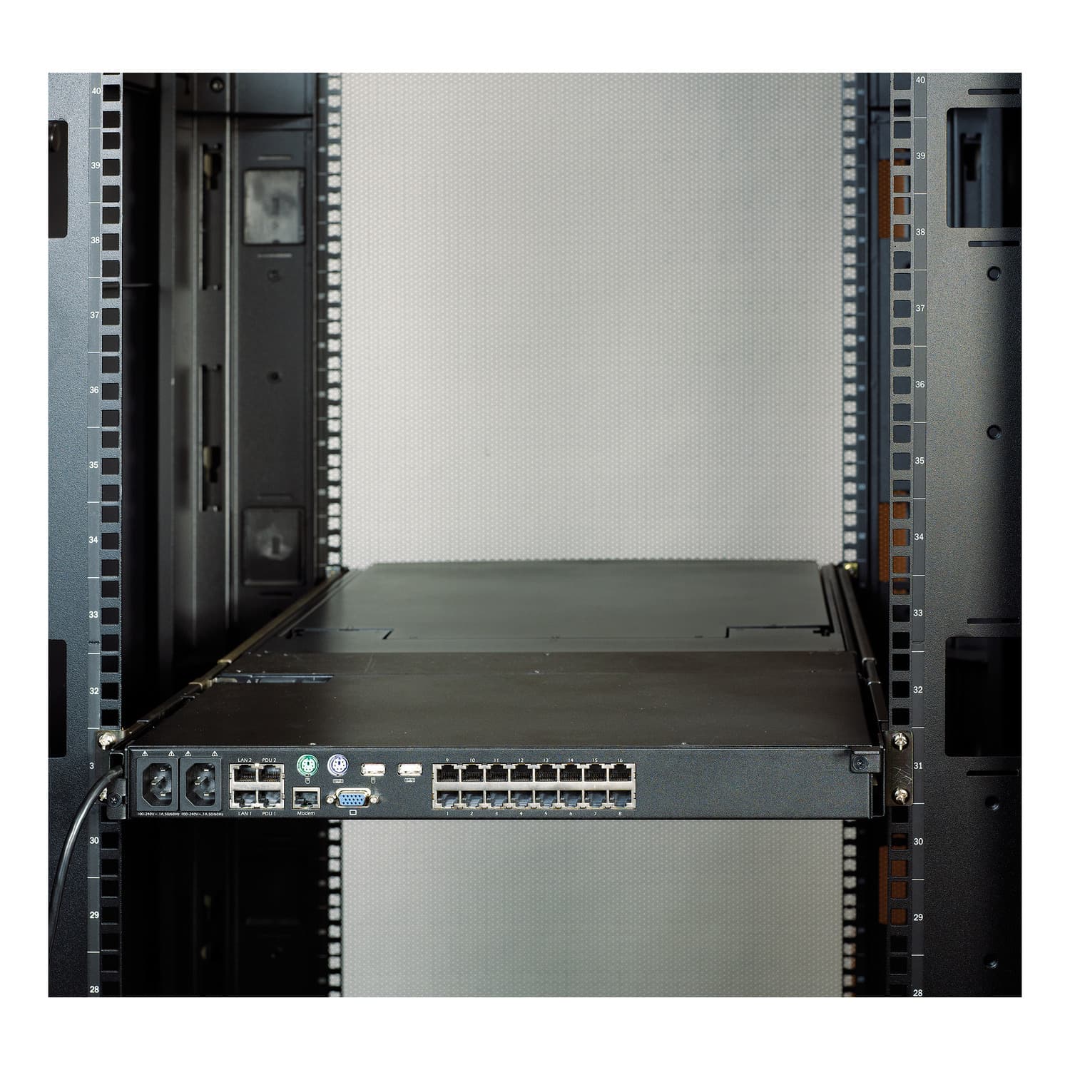 APC KVM-LCDMOUNT — miniatura 4