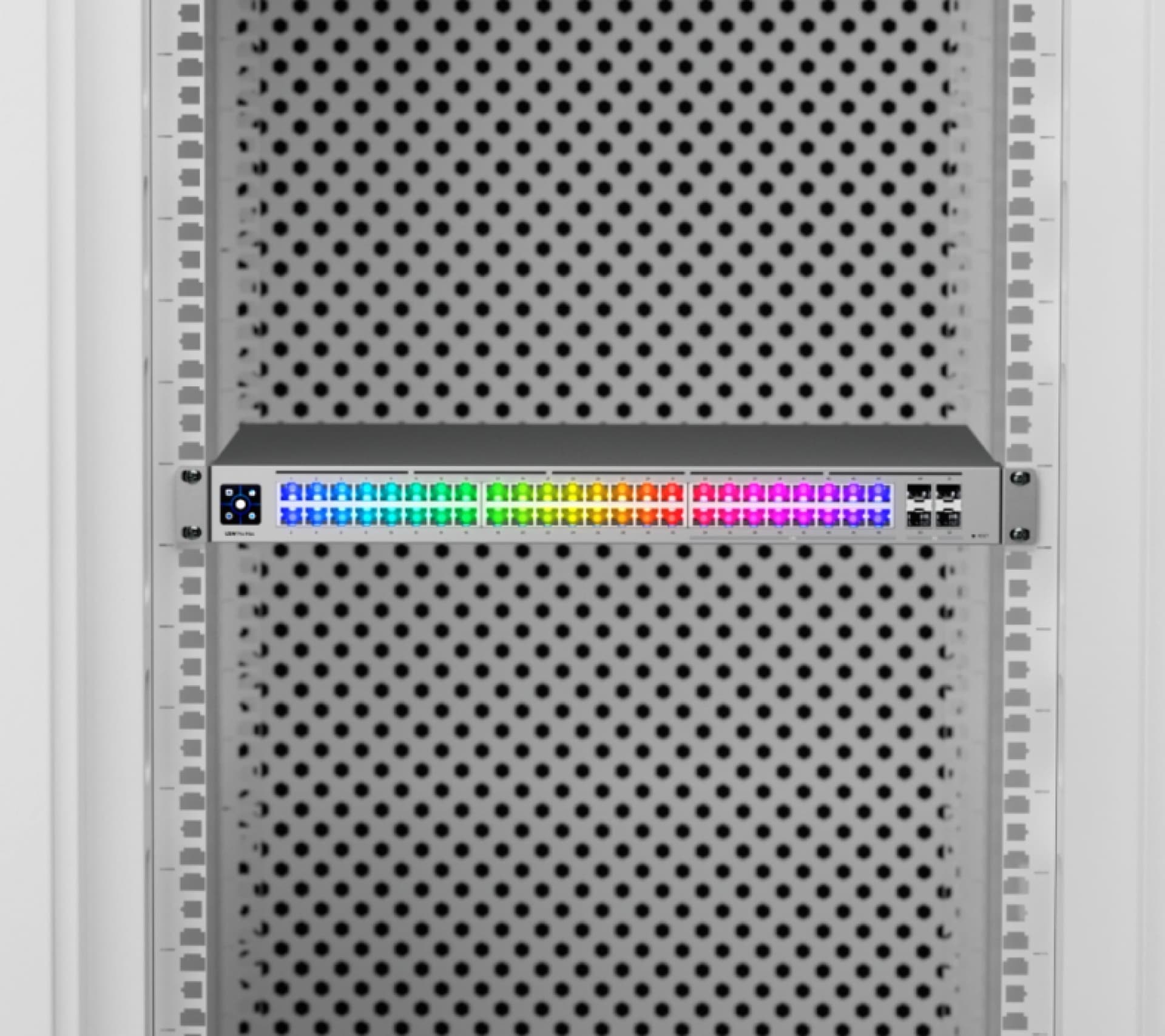 Ubiquiti UniFi Switch Pro Max 48 - Interruptor - L3 - Administrado - 32 x 10/100/1000 + 16 x 2.5GBase-T + 4 x 10 Gigabit Ethernet - desktop, montável em trilho, miniatura 6