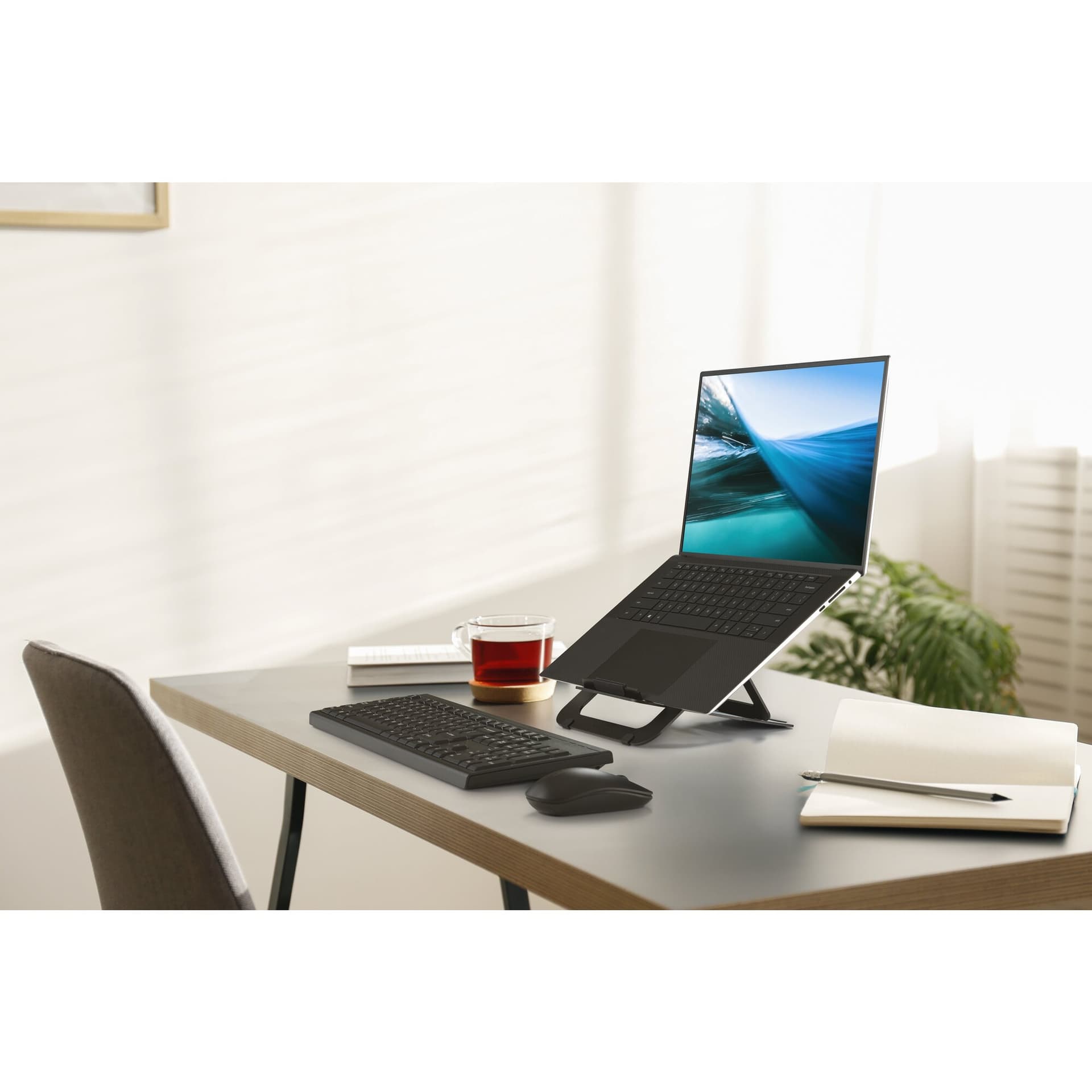 Kensington Suporte de PC Portátil Ajustável em Alumínio EQ — miniatura 2