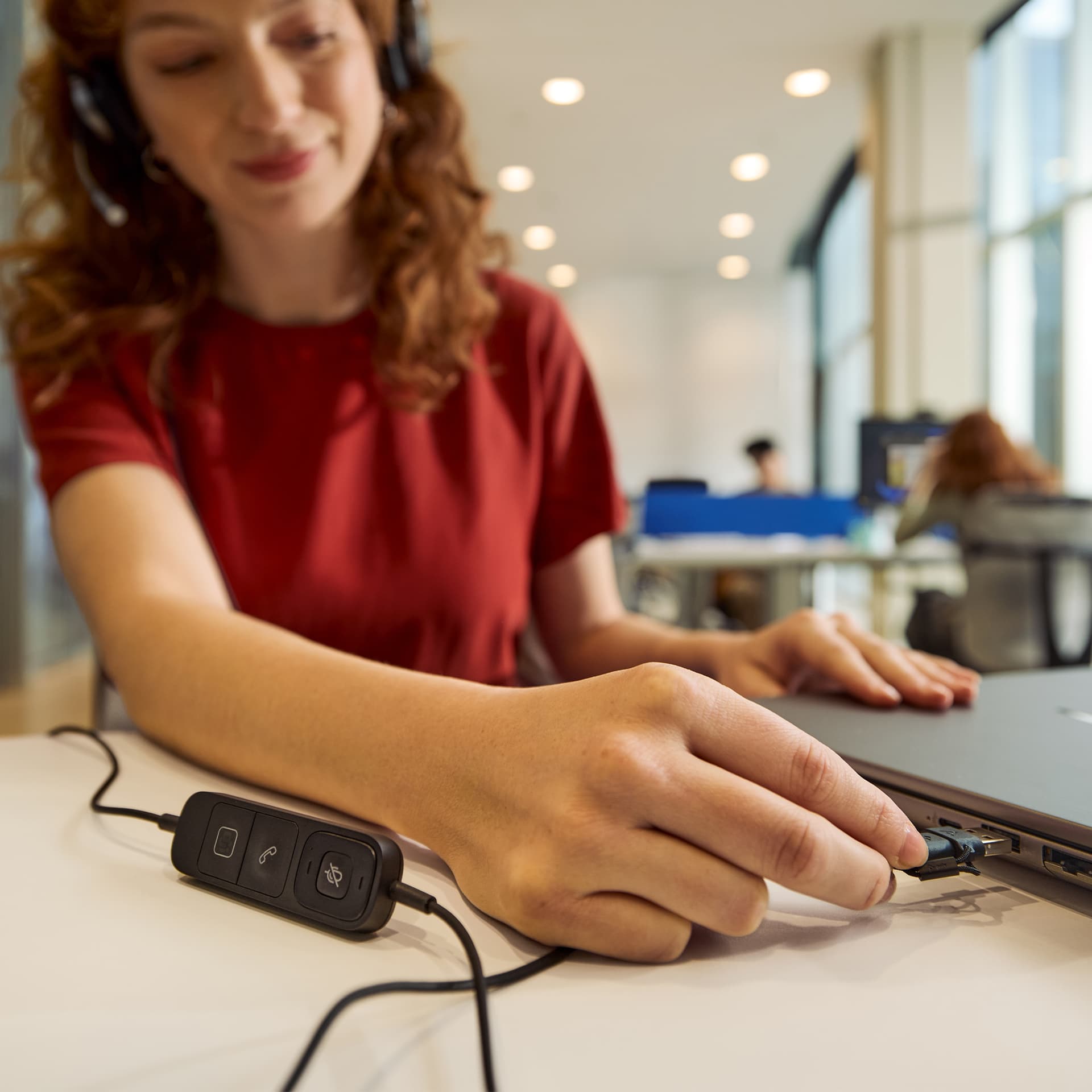HP Poly Headset estéreo USB com fios Mission 625 — miniatura 7