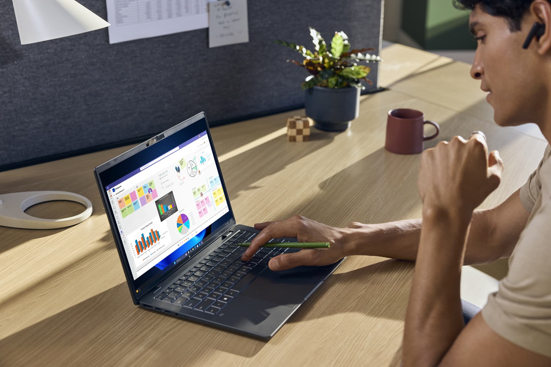 HP EliteBook X G2i Notebook Next Gen — miniatura 18