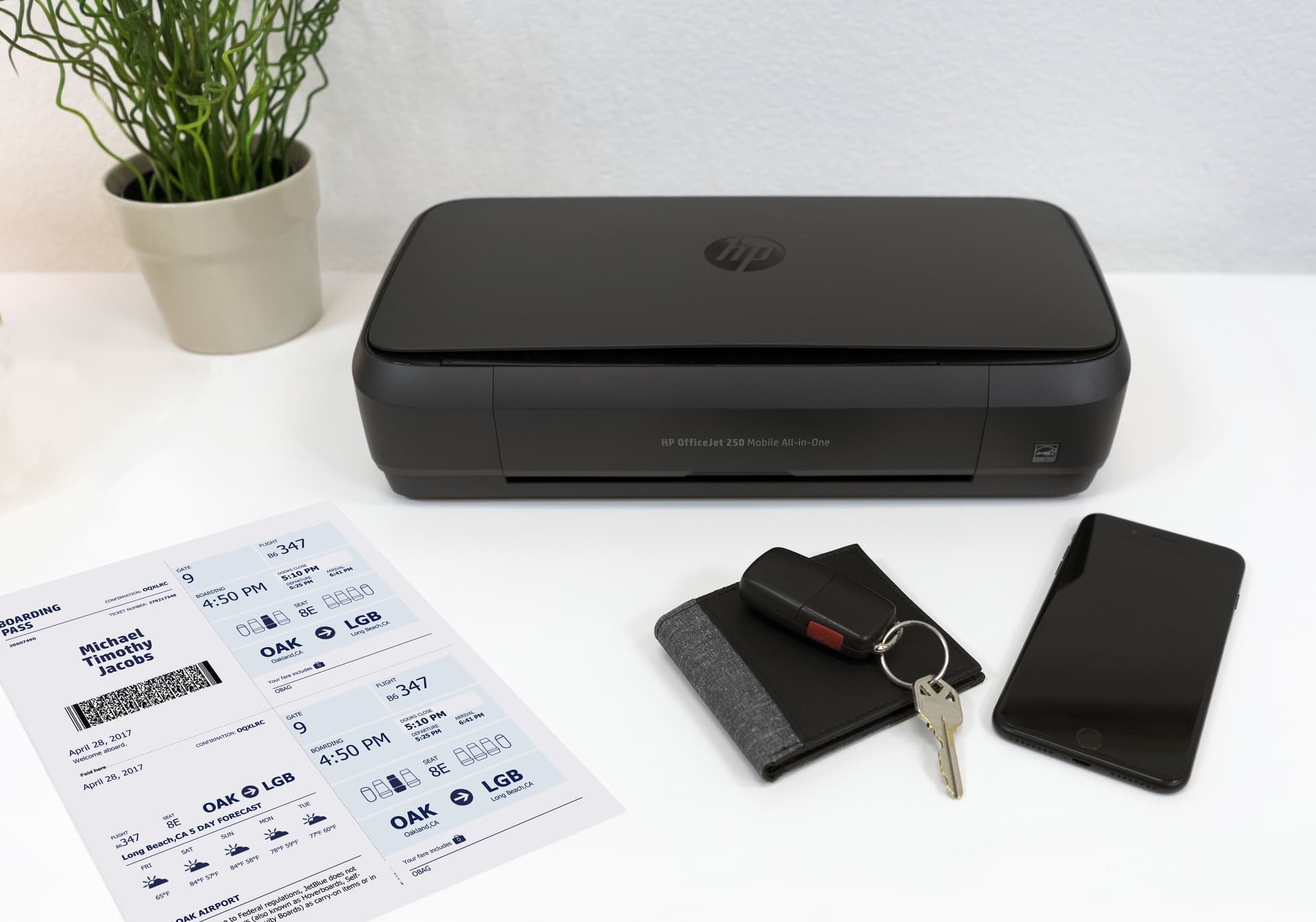 HP OfficeJet Mobile 250 Sem fios All-in-One Cor Impressora, Copiadora, Scanner — miniatura 3