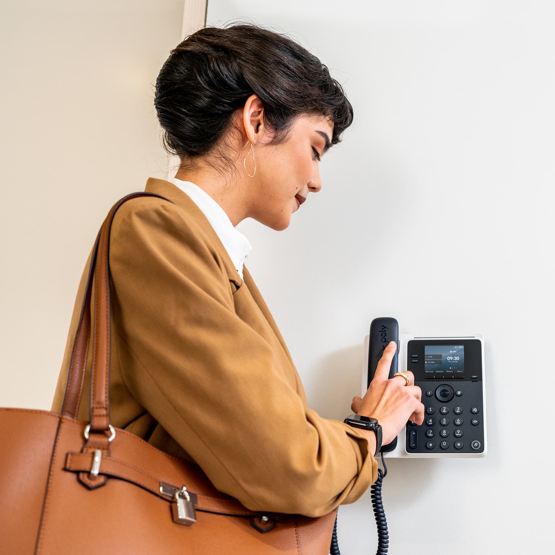 HP Poly Telefone IP Poly Edge E100 com PoE — miniatura 2