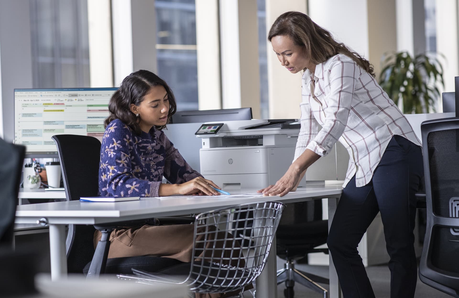 HP LaserJet Enterprise M430f Multifunction Preto e branco Impressora, Apenas Ethernet; Copiadora, Scanner — miniatura 16