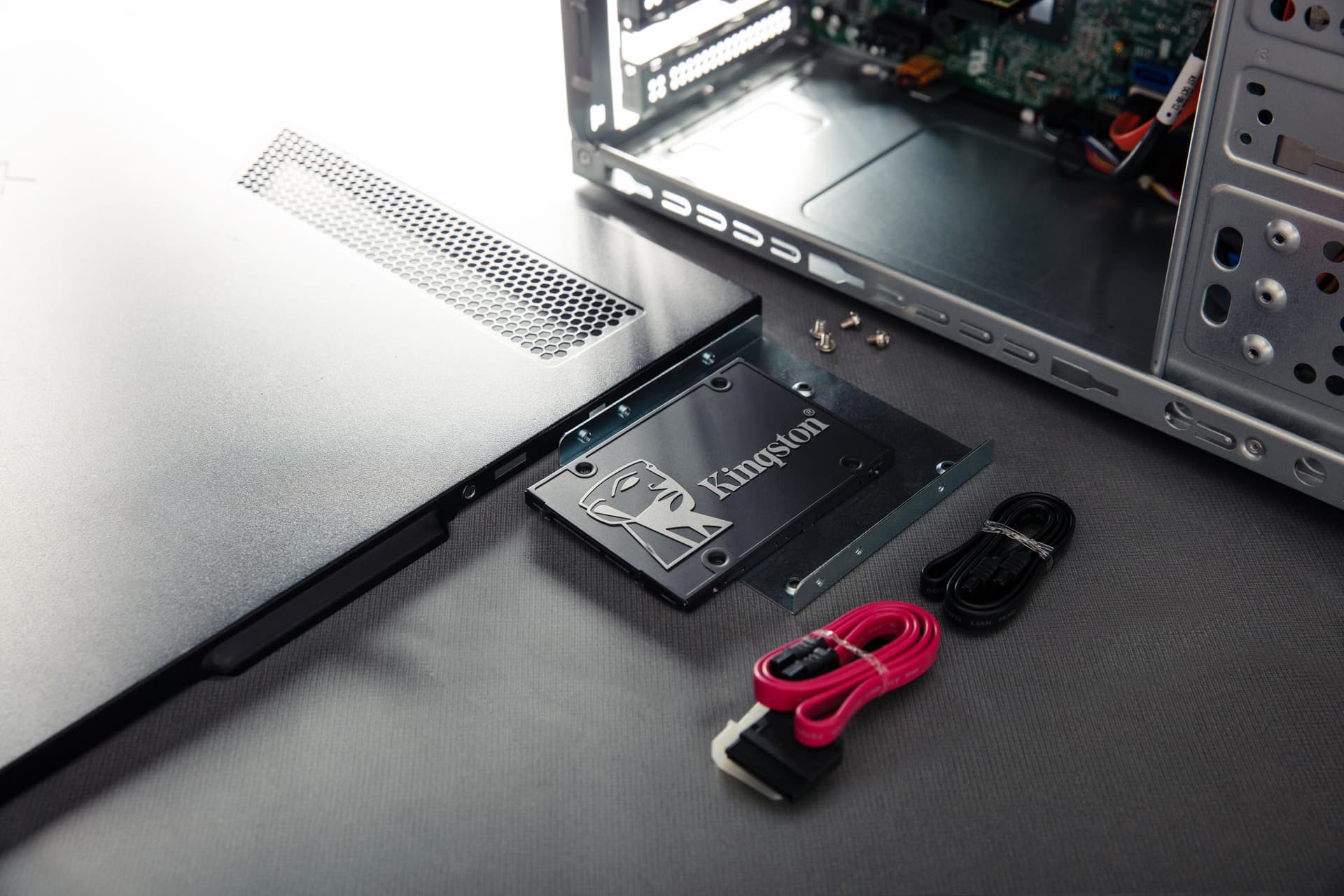 Kingston Technology KC600 — miniatura 6