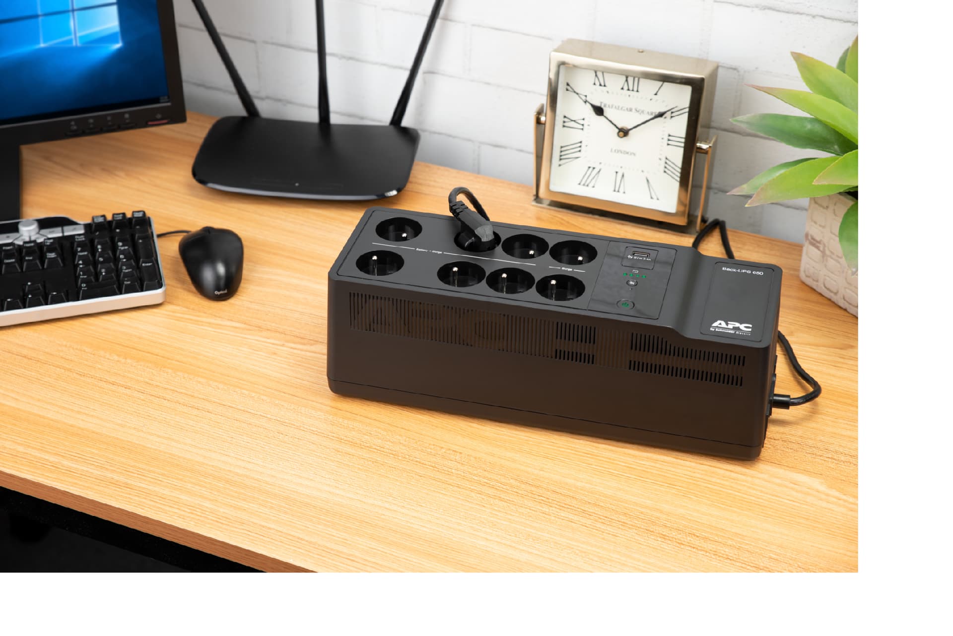 APC Back-UPS 650VA 230V 1 USB charging port - (Offline-) USV — miniatura 5