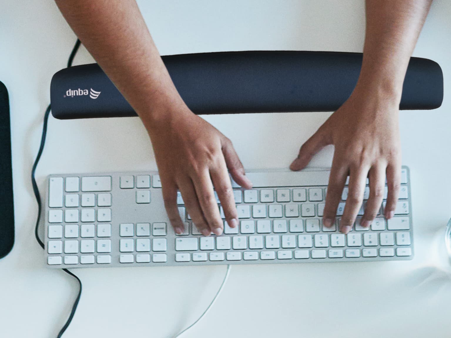 Equip Keyboard Wrist Rest — miniatura 3