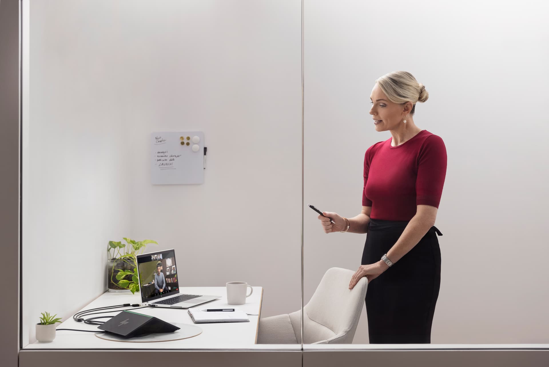 HP Presence Small Space Solution w/Microsoft Teams Rooms — miniatura 12