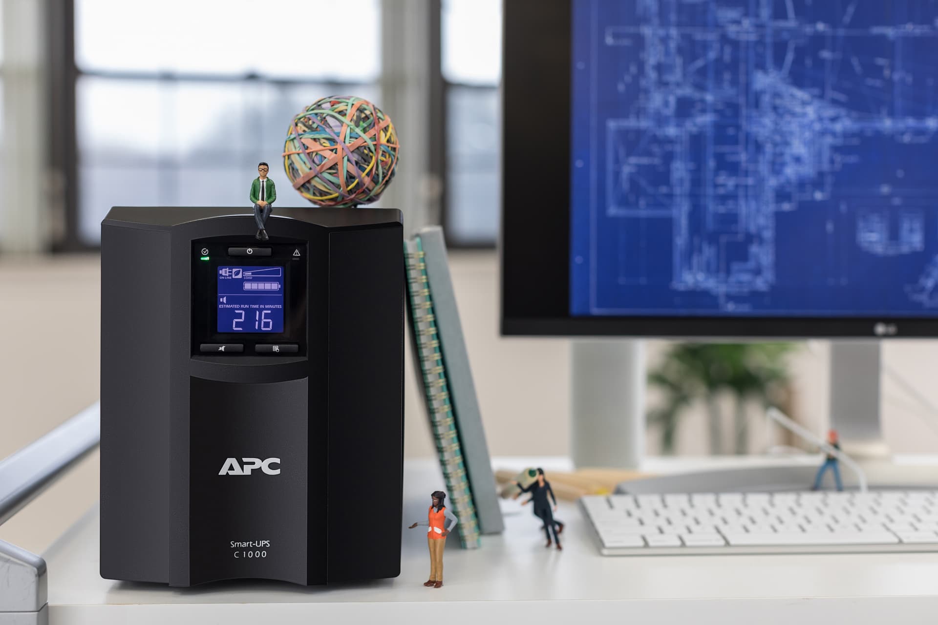 APC SMC1000IC — miniatura 8