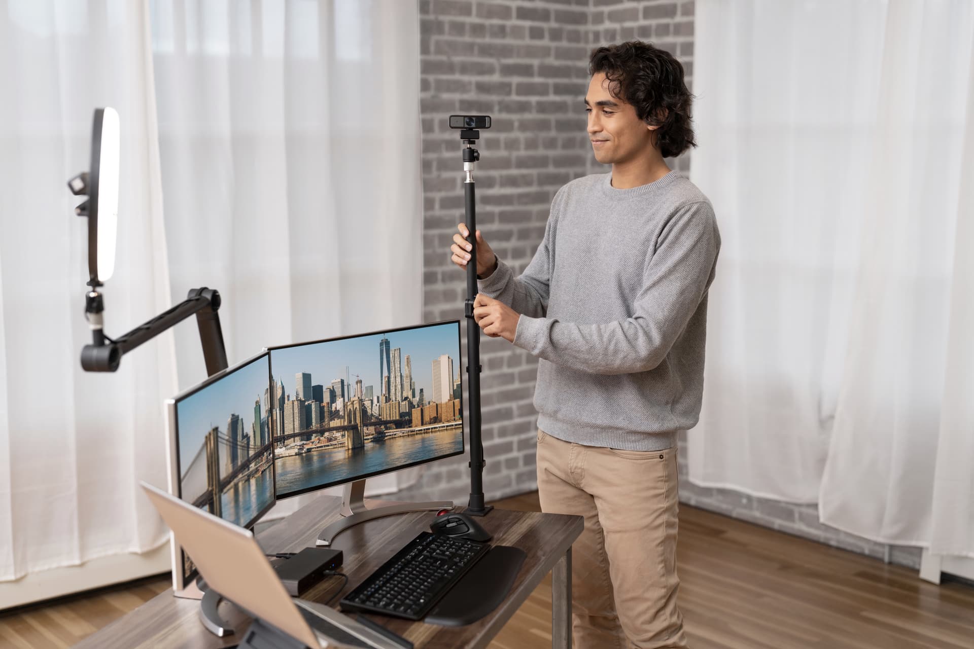 Kensington A1000 Suporte em C de secretária para microfones, webcams e sistemas de iluminação — miniatura 5