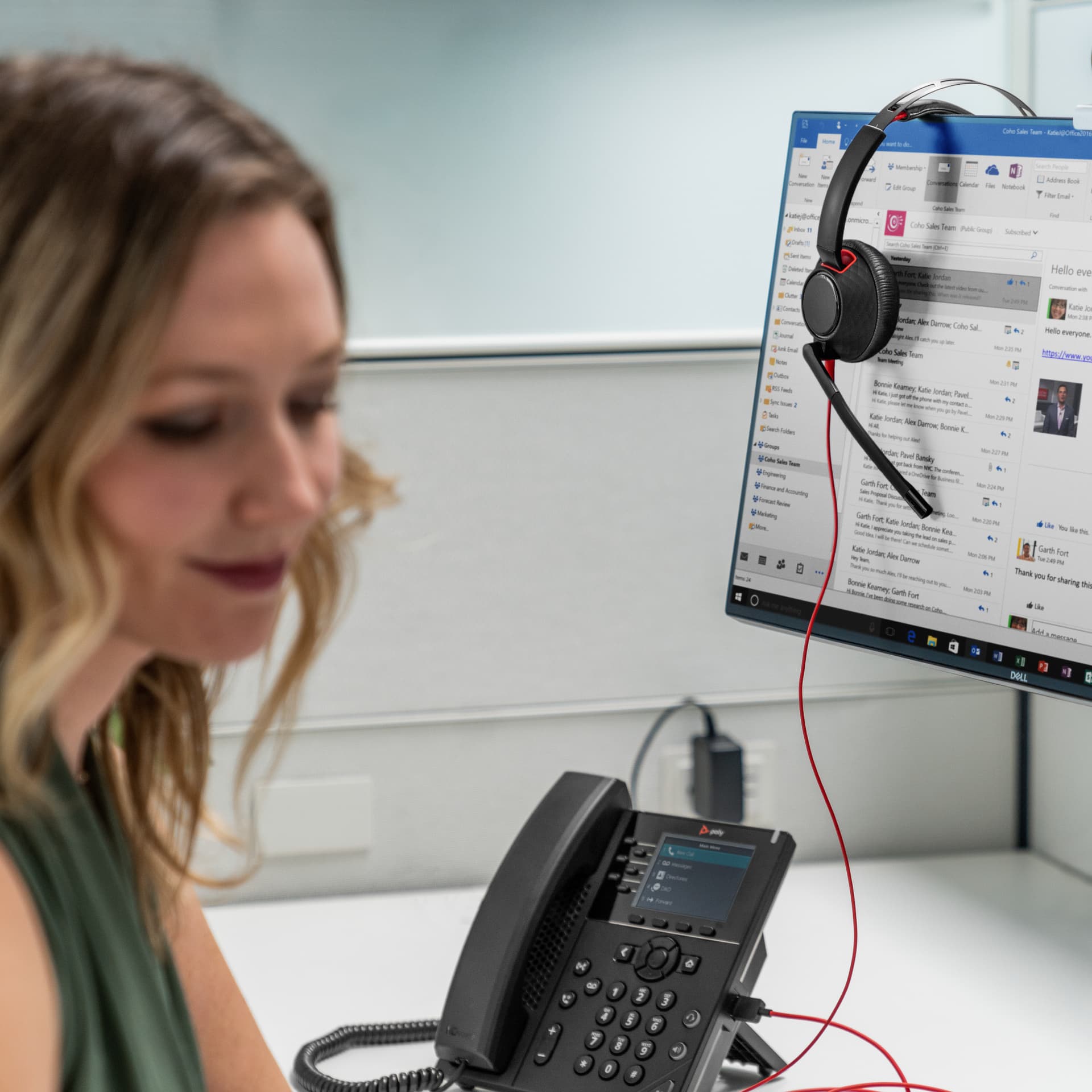 Poly Blackwire 5210 - Blackwire 5200 series - auscultadores - no ouvido - com cabo - macaco de 3,5 mm, USB-C - preto - Certificado para Microsoft Teams, Certificado para Skype for Business, Certificação Cisco Jabber, Certificação Avaya, Works With Ch