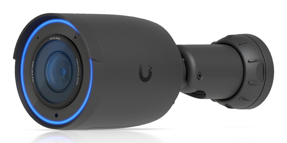 Ubiquiti All-weather 4K PoE+ camera with a Multi-TOPS AI engine