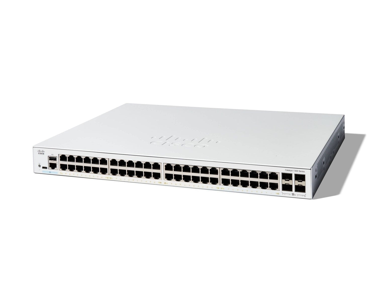 Cisco Catalyst 1300-48T-4X - Interruptor - L3 - Administrado - 48 x 10/100/1000Base-T + 4 x 10 Gigabit SFP+ - montável em trilho — imagem 1