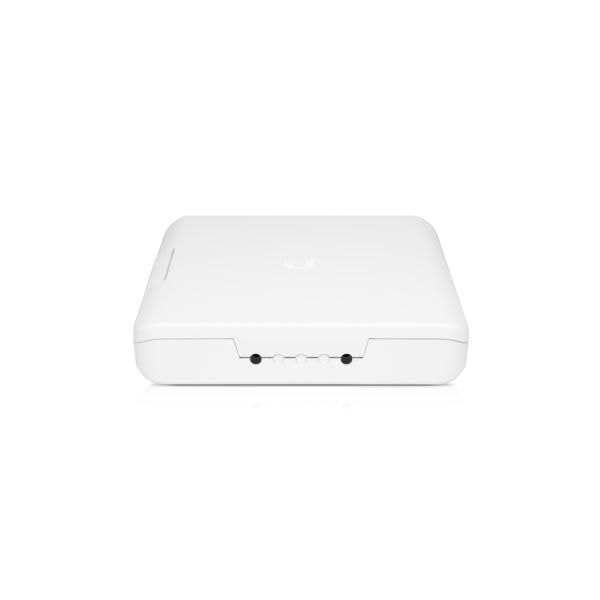 Ubiquiti Flex Switch Adapter Kit for Street Light Pole Applications
